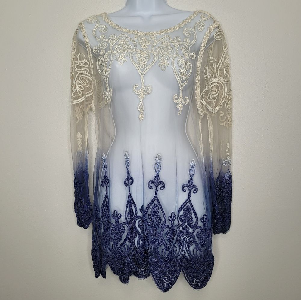 SIMPLY COUTURE Scoop Neck Sheer Crochet Accent mesh ombre festival top medium
